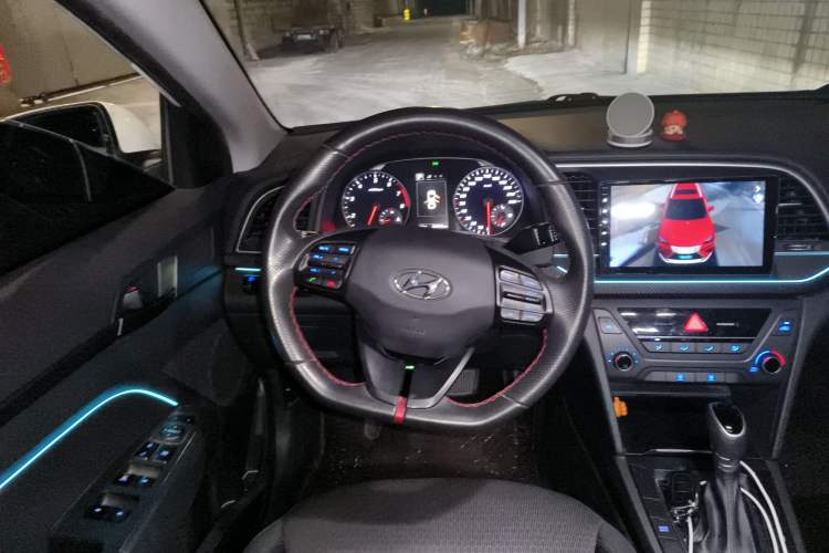 Used Hyundai Elantra (6th Generation / Lingdong) 2018 1.4T Dual-Clutch Xuan Dong · Dynamic Edition Steering Wheel