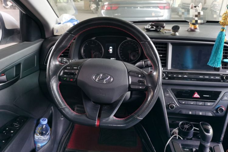Used Hyundai Elantra (6th Generation / Lingdong) 2018 1.4T Dual-Clutch Xuan Dong · Dynamic Edition Steering Wheel