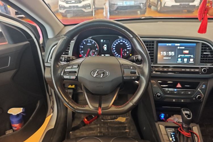 Used Hyundai Elantra (6th Generation / Lingdong) 2018 1.4T Dual-Clutch Xuan Dong · Dynamic Edition Steering Wheel