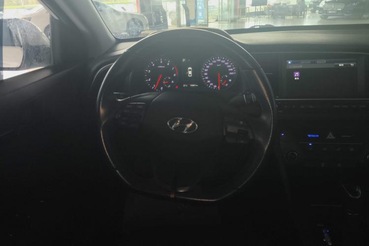 Used Hyundai Elantra (6th Generation / Lingdong) 2018 1.4T Dual-Clutch Xuan Dong · Dynamic Edition Steering Wheel