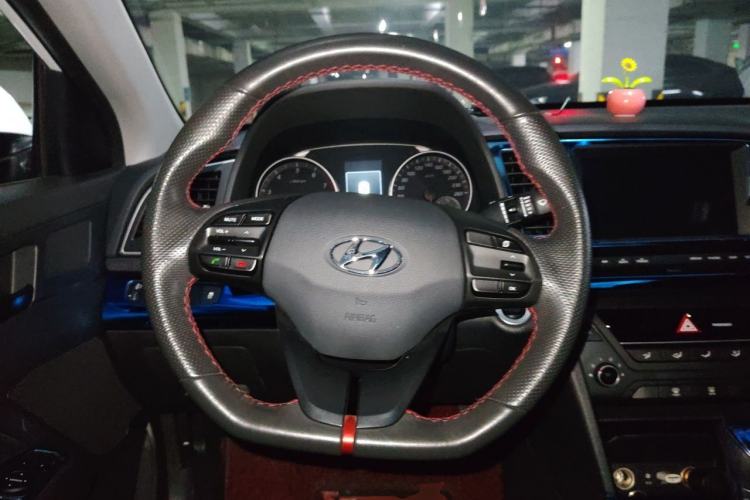 Used Hyundai Elantra (6th Generation / Lingdong) 2018 1.4T Dual-Clutch Xuan Dong · Dynamic Edition Steering Wheel