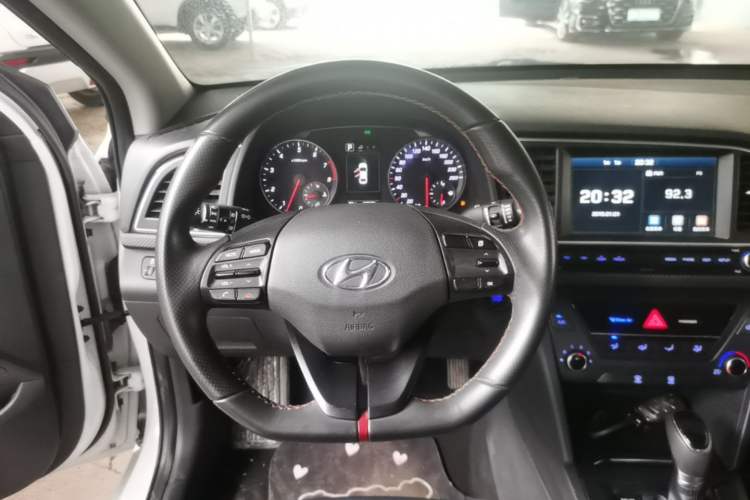 Used Hyundai Elantra (6th Generation / Lingdong) 2018 1.4T Dual-Clutch Xuan Dong · Dynamic Edition Steering Wheel