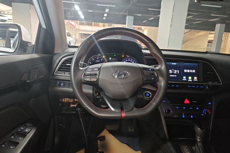 Used Hyundai Elantra (6th Generation / Lingdong) 2018 1.4T Dual-Clutch Xuan Dong · Dynamic Edition Steering Wheel