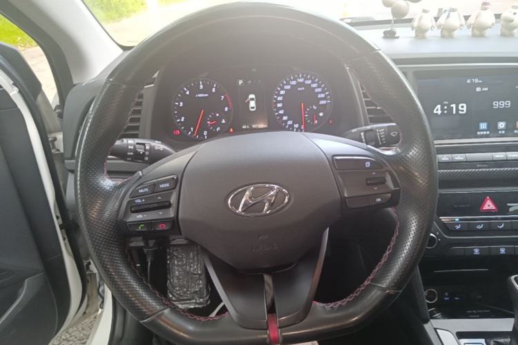 Used Hyundai Elantra (6th Generation / Lingdong) 2018 1.4T Dual-Clutch Xuan Dong · Dynamic Edition Steering Wheel