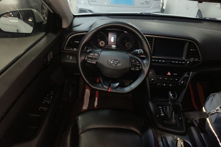 Used Hyundai Elantra (6th Generation / Lingdong) 2018 1.4T Dual-Clutch Xuan Dong · Dynamic Edition Steering Wheel