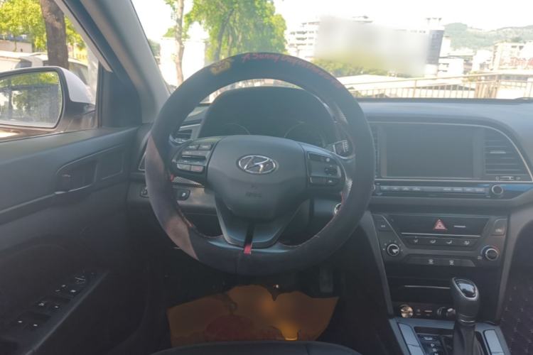 Used Hyundai Elantra (6th Generation / Lingdong) 2018 1.4T Dual-Clutch Xuan Dong · Dynamic Edition Steering Wheel
