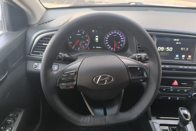 Used Hyundai Elantra (6th Generation / Lingdong) 2018 1.4T Dual-Clutch Xuan Dong · Dynamic Edition Steering Wheel