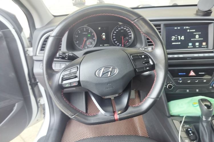 Used Hyundai Elantra (6th Generation / Lingdong) 2018 1.4T Dual-Clutch Xuan Dong · Dynamic Edition Steering Wheel