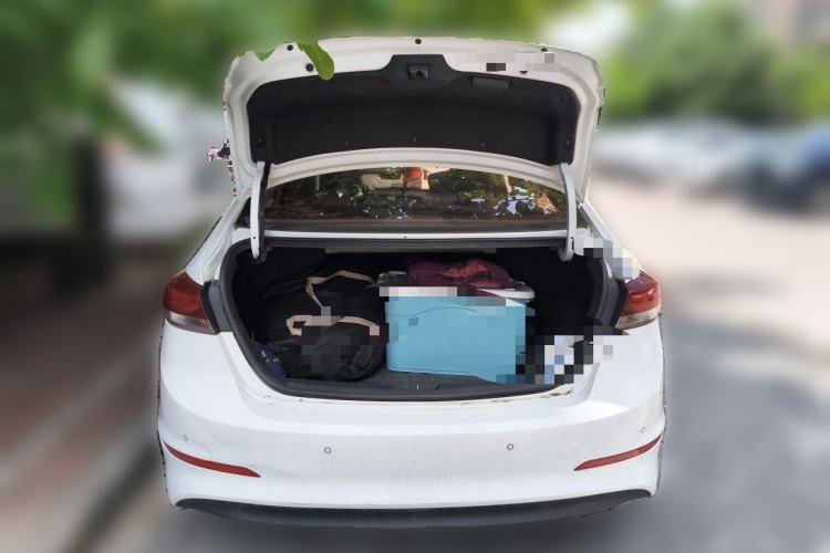 Used Hyundai Elantra (6th Generation / Lingdong) 2018 1.6L Automatic 15th Anniversary Special Edition Trunk