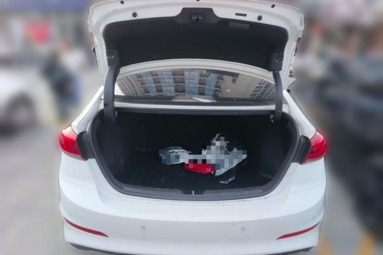 Used Hyundai Elantra (6th Generation / Lingdong) 2018 1.4T Dual-Clutch Xuan Dong · Dynamic Edition Trunk