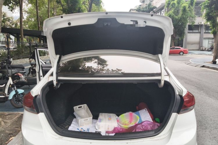 Used Hyundai Elantra (6th Generation / Lingdong) 2018 1.6L Automatic 15th Anniversary Special Edition Trunk