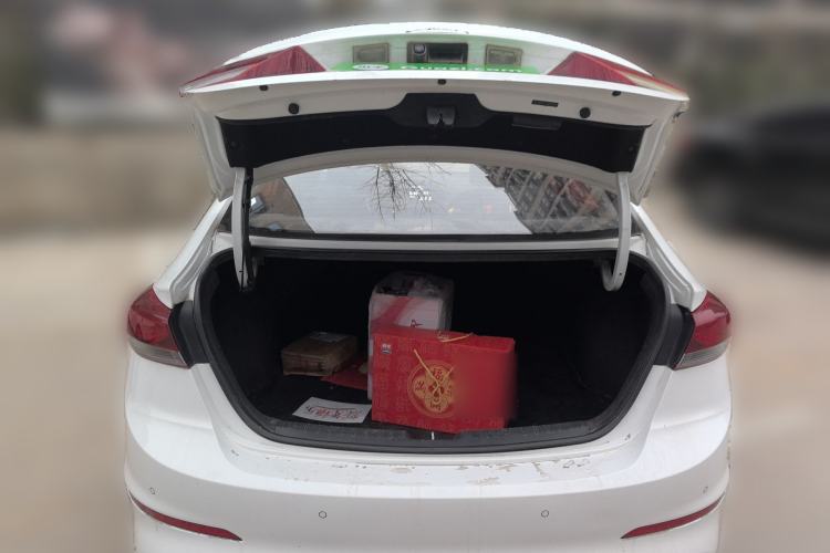 Used Hyundai Elantra (6th Generation / Lingdong) 2018 1.4T Dual-Clutch Xuan Dong · Dynamic Edition Trunk