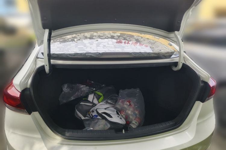 Used Hyundai Elantra (6th Generation / Lingdong) 2018 1.4T Dual-Clutch Xuan Dong · Dynamic Edition Trunk