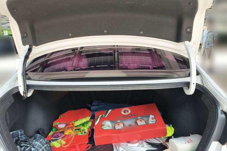 Used Hyundai Elantra (6th Generation / Lingdong) 2018 1.4T Dual-Clutch Xuan Dong · Dynamic Edition Trunk