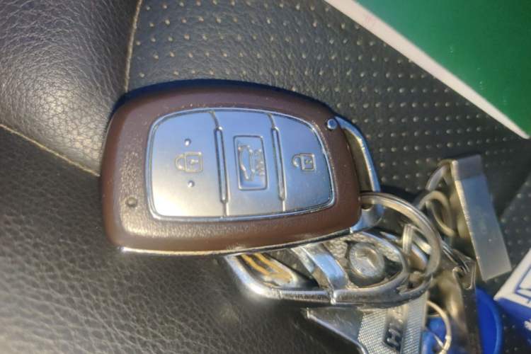 Used Hyundai Elantra (6th Generation / Lingdong) 2018 1.4T Dual-Clutch Xuan Dong · Dynamic Edition Vehicle Key