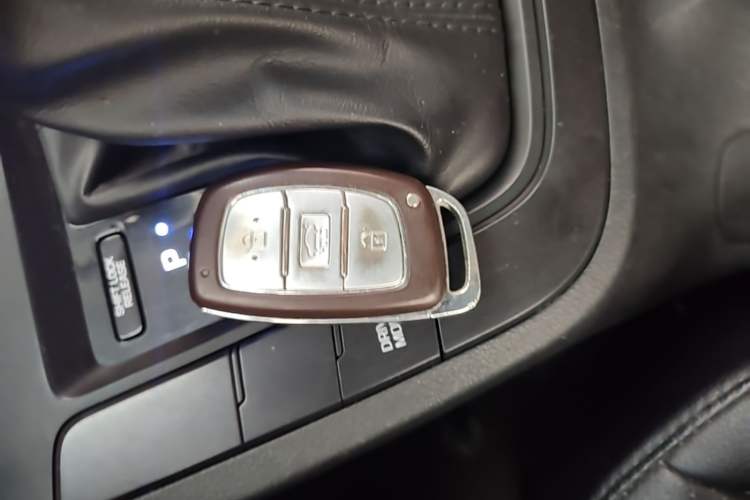 Used Hyundai Elantra (6th Generation / Lingdong) 2018 1.4T Dual-Clutch Xuan Dong · Dynamic Edition Vehicle Key