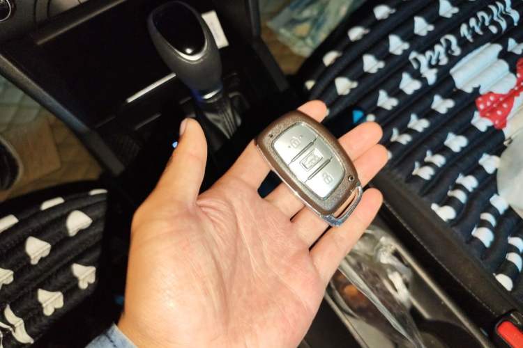 Used Hyundai Elantra (6th Generation / Lingdong) 2018 1.4T Dual-Clutch Xuan Dong · Dynamic Edition Vehicle Key