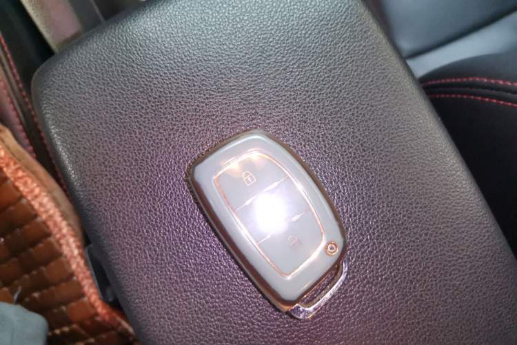 Used Hyundai Elantra (6th Generation / Lingdong) 2018 1.4T Dual-Clutch Xuan Dong · Dynamic Edition Vehicle Key