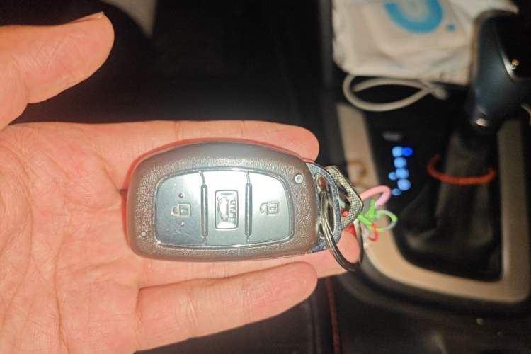 Used Hyundai Elantra (6th Generation / Lingdong) 2018 1.6L Automatic 15th Anniversary Special Edition Vehicle Key
