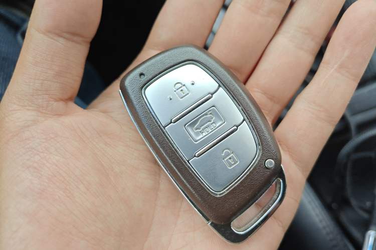 Used Hyundai Elantra (6th Generation / Lingdong) 2018 1.4T Dual-Clutch Xuan Dong · Dynamic Edition Vehicle Key
