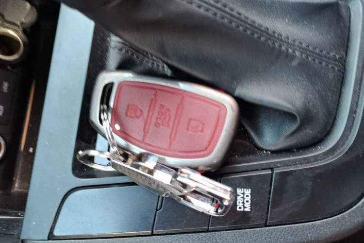 Used Hyundai Elantra (6th Generation / Lingdong) 2018 1.4T Dual-Clutch Xuan Dong · Dynamic Edition Vehicle Key