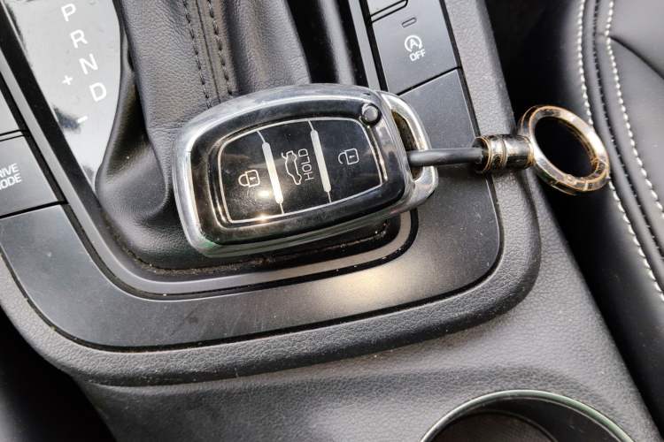 Used Hyundai Elantra (6th Generation / Lingdong) 2018 1.4T Dual-Clutch Xuan Dong · Dynamic Edition Vehicle Key