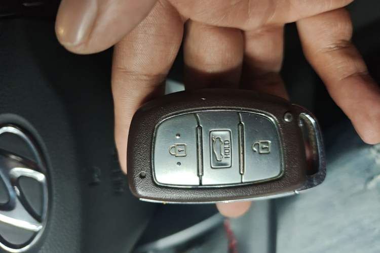 Used Hyundai Elantra (6th Generation / Lingdong) 2018 1.4T Dual-Clutch Xuan Dong · Dynamic Edition Vehicle Key