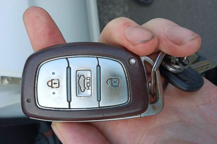Used Hyundai Elantra (6th Generation / Lingdong) 2018 1.6L Automatic 15th Anniversary Special Edition Vehicle Key