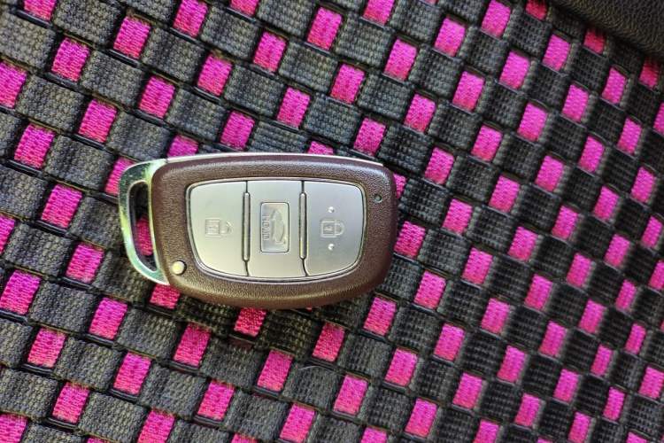 Used Hyundai Elantra (6th Generation / Lingdong) 2018 1.4T Dual-Clutch Xuan Dong · Dynamic Edition Vehicle Key