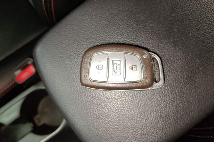 Used Hyundai Elantra (6th Generation / Lingdong) 2018 1.4T Dual-Clutch Xuan Dong · Dynamic Edition Vehicle Key