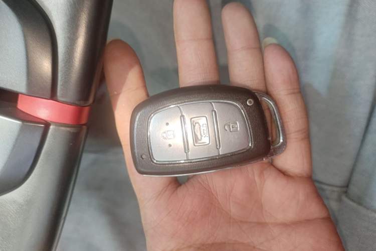 Used Hyundai Elantra (6th Generation / Lingdong) 2018 1.4T Dual-Clutch Xuan Dong · Dynamic Edition Vehicle Key