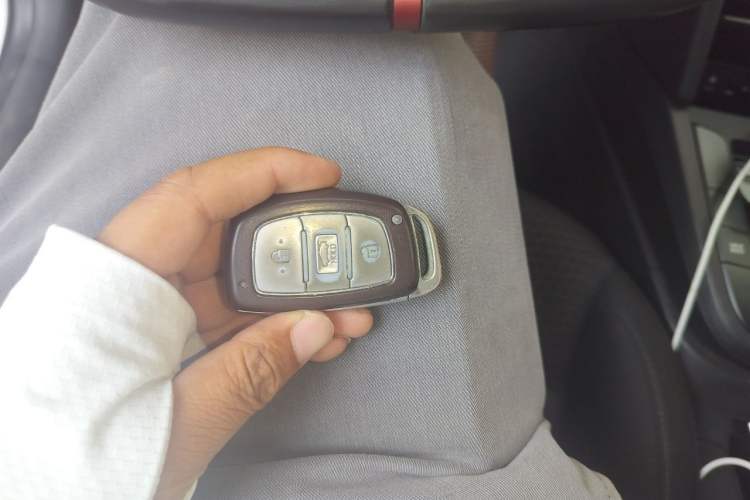 Used Hyundai Elantra (6th Generation / Lingdong) 2018 1.4T Dual-Clutch Xuan Dong · Dynamic Edition Vehicle Key