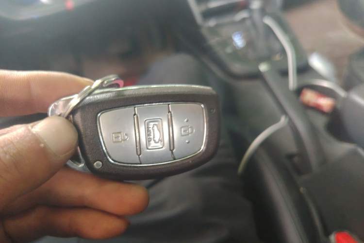 Used Hyundai Elantra (6th Generation / Lingdong) 2018 1.4T Dual-Clutch Xuan Dong · Dynamic Edition Vehicle Key