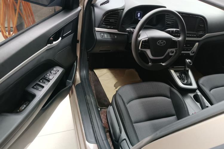 Used Hyundai Elantra (6th Generation / Lingdong) 2018 1.6L Automatic 15th Anniversary Special Edition Driver Seat