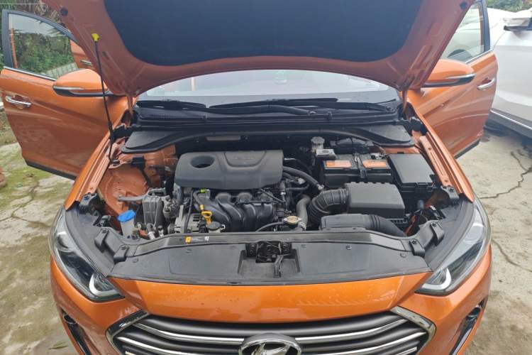 Used Hyundai Elantra (6th Generation / Lingdong) 2018 1.6L Automatic 15th Anniversary Special Edition Engine Bay