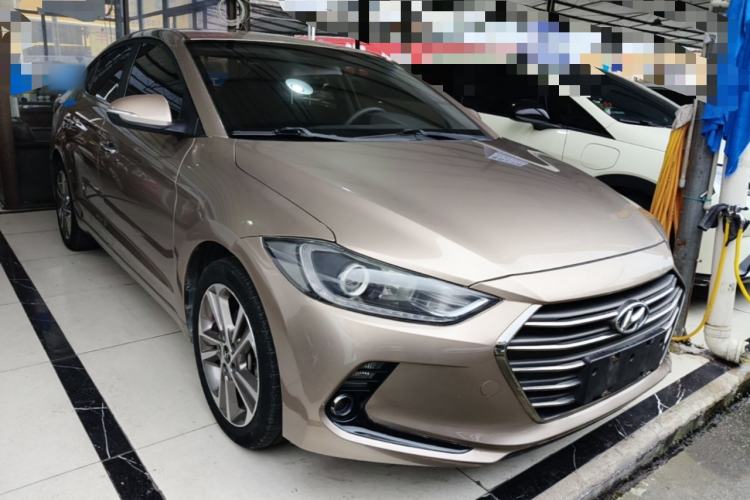 Used Hyundai Elantra (6th Generation / Lingdong) 2018 1.6L Automatic 15th Anniversary Special Edition Front Right 45 Deg
