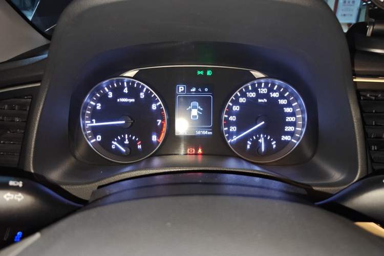 Used Hyundai Elantra (6th Generation / Lingdong) 2018 1.6L Automatic 15th Anniversary Special Edition Instrument Cluster