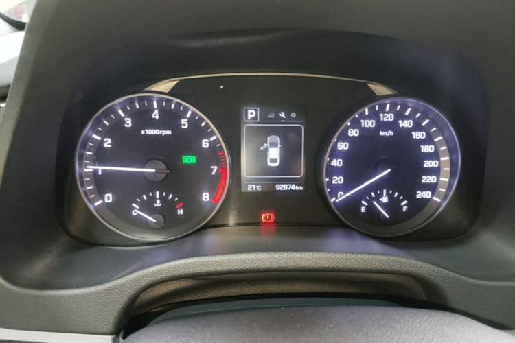 Used Hyundai Elantra (6th Generation / Lingdong) 2018 1.6L Automatic 15th Anniversary Special Edition Instrument Cluster