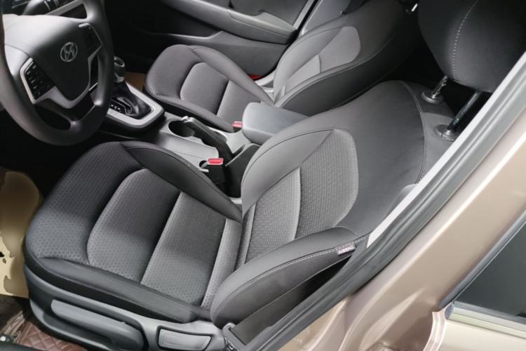 Used Hyundai Elantra (6th Generation / Lingdong) 2018 1.6L Automatic 15th Anniversary Special Edition Left Front Seat
