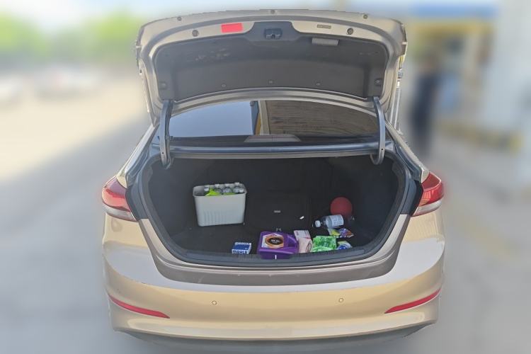 Used Hyundai Elantra (6th Generation / Lingdong) 2018 1.6L Automatic 15th Anniversary Special Edition Trunk