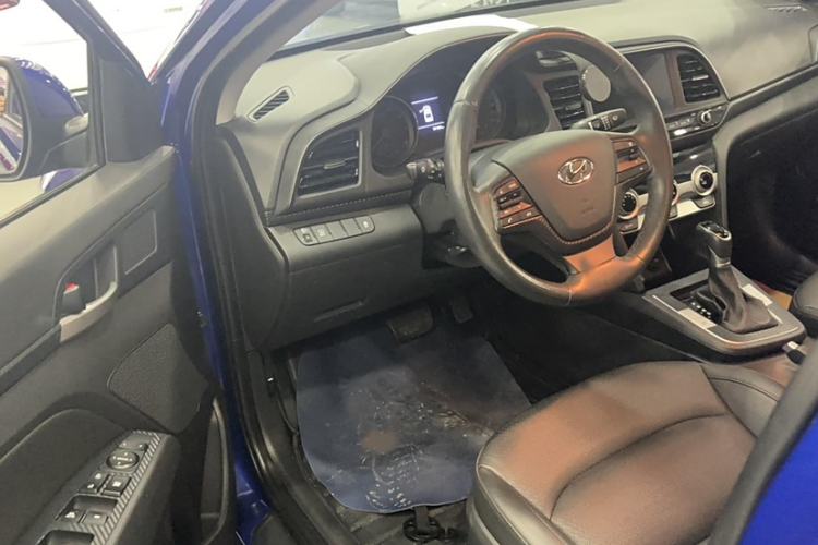Used Hyundai Elantra (6th Generation / Lingdong) 2019 1.5L CVT ZhiXuan – Elite Version Interior 2
