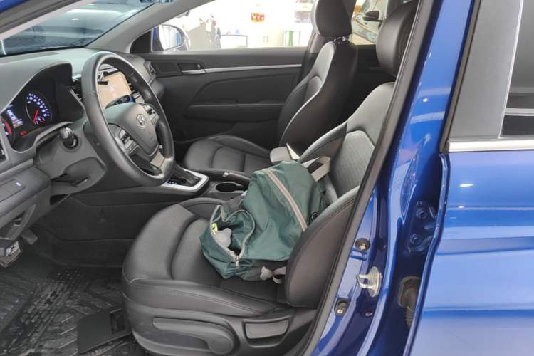 Used Hyundai Elantra (6th Generation / Lingdong) 2019 1.5L CVT ZhiXuan – Elite Version Left Front Seat