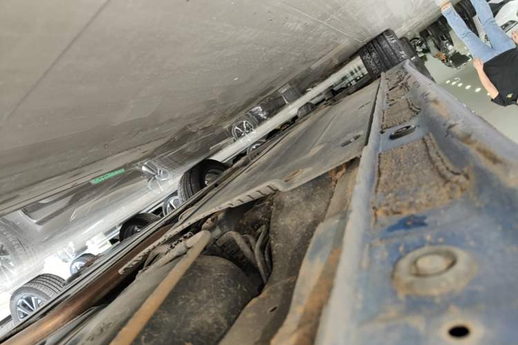 Used Hyundai Elantra (6th Generation / Lingdong) 2019 1.5L CVT ZhiXuan – Elite Version Left Side Sill