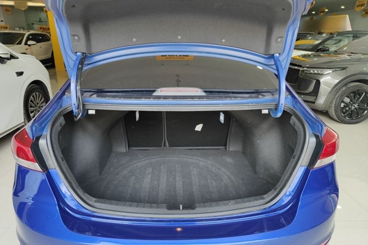 Used Hyundai Elantra (6th Generation / Lingdong) 2019 1.5L CVT ZhiXuan – Elite Version Trunk