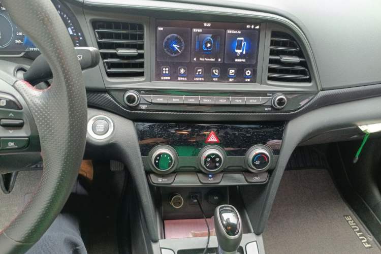 Used Hyundai Elantra (6th Generation / Lingdong) 2019 1.4T Dual-Clutch Xuan Dong · Dynamic Model Audio And AC Panel