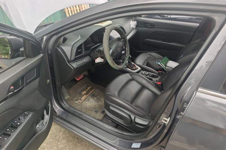 Used Hyundai Elantra (6th Generation / Lingdong) 2019 1.4T Dual-Clutch Xuan Dong · Dynamic Model Driver Seat