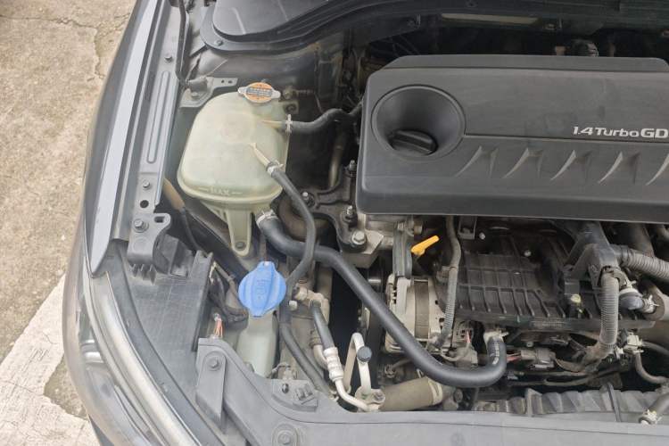Used Hyundai Elantra (6th Generation / Lingdong) 2019 1.4T Dual-Clutch Xuan Dong · Dynamic Model Engine Bay Right