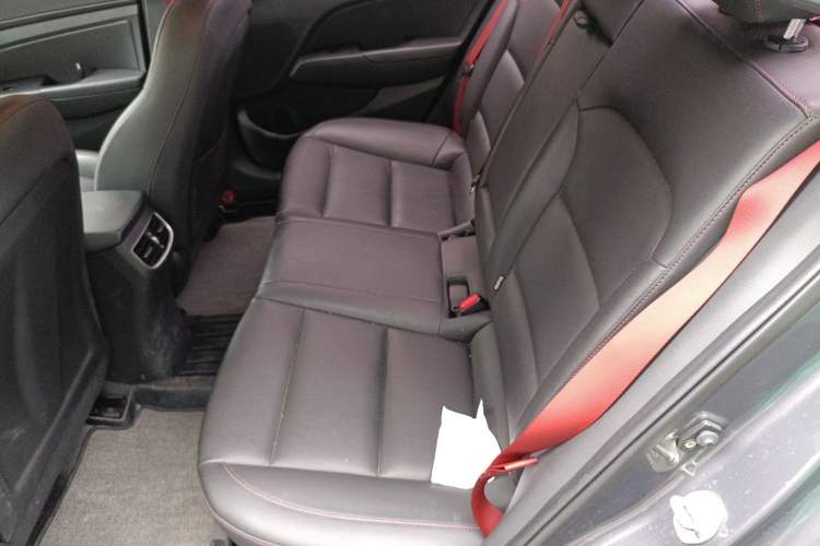 Used Hyundai Elantra (6th Generation / Lingdong) 2019 1.4T Dual-Clutch Xuan Dong · Dynamic Model Left Rear Seat