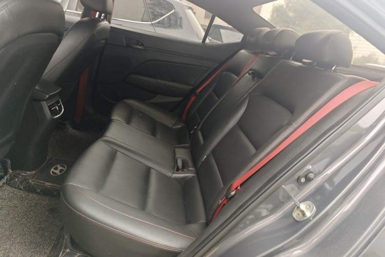 Used Hyundai Elantra (6th Generation / Lingdong) 2019 1.4T Dual-Clutch Xuan Dong · Dynamic Model Left Rear Seat