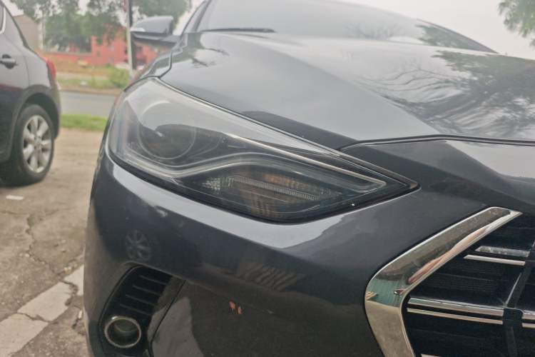 Used Hyundai Elantra (6th Generation / Lingdong) 2019 1.4T Dual-Clutch Xuan Dong · Dynamic Model Right Front Headlight